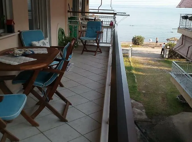 公寓 Entire 50m From Sea - Spiros 美塔摩尔弗斯